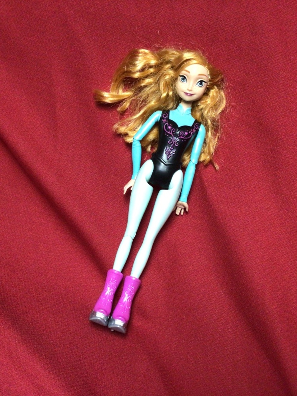 Frozen ice skating Anna doll